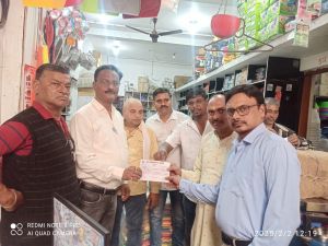 झिल्ली पन्नी प्लास्टिक बेचने वाले व्यापारियों पर चालानी कार्रवाई 