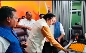 भाजपा कार्यालय में जश्न 