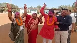 खरोरा नपं अध्यक्ष केवल 10 वोट से जीतीं खरोरा नपं अध्यक्ष केवल 10 वोट से जीतीं