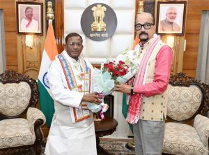 राज्यपाल डेका ने असम के राज्यपाल श्री आचार्य से की भेंट राज्यपाल डेका ने असम के राज्यपाल श्री आचार्य से की भेंट