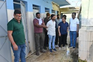 नगर निगम भिलाई के सार्वजनिक सामुदायिक शौचालय हो रहे व्यवस्थित नगर निगम भिलाई के सार्वजनिक सामुदायिक शौचालय हो रहे व्यवस्थित