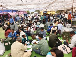 तृतीय चरण का मतदान 23 फरवरी को 