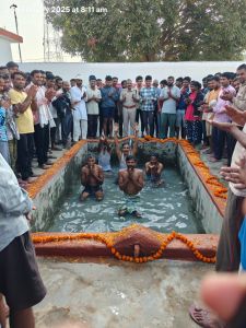 महाकुंभ पर्व पर जिला जेल बालोद में बंदियों ने किया महाकुंभ स्नान