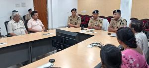   सिविल लाइन रायपुर में क्रिश्चियन समुदाय के साथ शांति समिति की बैठक आयोजित