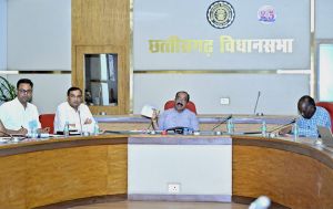  उप मुख्यमंत्री  अरुण साव ने नगरीय निकायों के कार्यों की समीक्षा की