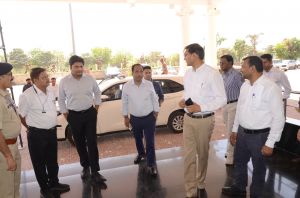 कलेक्टर डॉ सिंह ने किया क्रिकेट मैच आयोजन स्थल का निरीक्षण, दिए जरूरी निर्देश कलेक्टर डॉ सिंह ने किया क्रिकेट मैच आयोजन स्थल का निरीक्षण, दिए जरूरी निर्देश