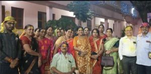 सरयूपारीण ब्राह्मण समाज के होली मिलन में उड़े रंग गुलाल सरयूपारीण ब्राह्मण समाज के होली मिलन में उड़े रंग गुलाल