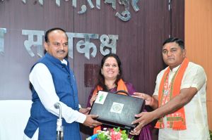 निगम सामान्य सम्मिलन की बैठक में बजट, म्युनिसिपल बॉन्ड, जोनों के पूनर्गठन का प्रस्ताव चर्चा उपरांत बहुमत के आधार पर पारित निगम सामान्य सम्मिलन की बैठक में बजट, म्युनिसिपल बॉन्ड, जोनों के पूनर्गठन का प्रस्ताव चर्चा उपरांत बहुमत के आधार पर पारित