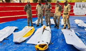 छत्तीसगढ़: दो मुठभेड़ों में 18 नक्सली ढेर, चार सुरक्षाकर्मी घायल छत्तीसगढ़: दो मुठभेड़ों में 18 नक्सली ढेर, चार सुरक्षाकर्मी घायल