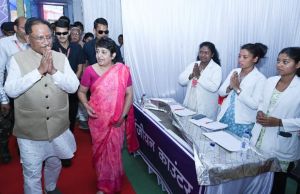 मुख्यमंत्री ने सिकलसेल और थैलेसीमिया जागरूकता एवं एचएलए मैचिंग शिविर का किया शुभारंभ मुख्यमंत्री ने सिकलसेल और थैलेसीमिया जागरूकता एवं एचएलए मैचिंग शिविर का किया शुभारंभ