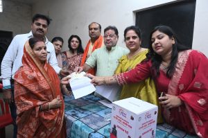 सुशासन तिहार : विधायक सुनील सोनी और महापौर मीनल चौबे ने शिविरों का किया निरीक्षण सुशासन तिहार : विधायक सुनील सोनी और महापौर मीनल चौबे ने शिविरों का किया निरीक्षण