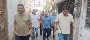   निगम  आयुक्त  विश्वदीप ने सदर बाजार में अवैध पाटों को तोड़ने दिए निर्देश