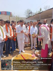 विधायक मोतीलाल साहू ने गोगांव के स्वामी आत्मानंद उत्कृष्ट स्कूल में रंगमंच, शेड, प्रार्थना शेड निर्माण हेतु किया भूमिपूजन
