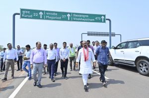 उप मुख्यमंत्री साव ने रायपुर-विशाखापट्टनम एक्सप्रेस-वे के कार्यों का किया औचक निरीक्षण
