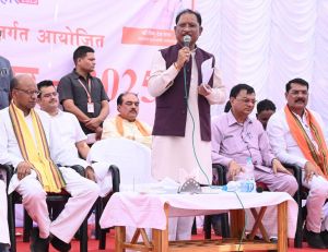  आम जनता की समस्याओं के निराकरण और जमीनी स्तर पर शासकीय योजनाओं के क्रियान्वयन की हकीकत जानने का माध्यम है सुशासन तिहार - मुख्यमंत्री श्री साय
