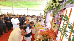 मुख्यमंत्री साय ने स्व. श्री मोहन लाल कुंभकार को दी श्रद्धांजलि