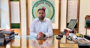 सुशासन तिहार के तहत प्राप्त आवेदनों का निराकरण दो दिनों के भीतर करें : कलेक्टर