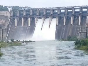  वर्षाकाल में बांध के नीचे के ग्रामीण रहें सतर्क