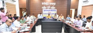 सड़क दुर्घटनाएं न हो, इस हेतु हम सभी सजग रहे - सांसद श्री बघेल