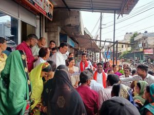  प्रधानमंत्री आवास योजना: विधायक मोतीलाल साहू ने  22 हितग्राहियों को सौंपे अनुज्ञा स्वीकृति पत्र