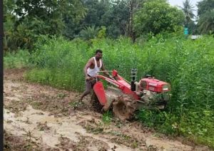  खेती का आधुनिक युगः ‘‘पावर टिलर बना बदलाव का आधार‘‘