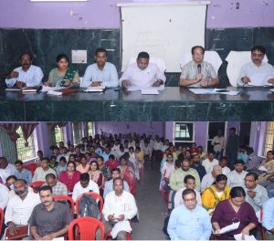  आरएईओ,पटवारी और सहकारी समिति के प्रबंधकों की ली संयुक्त बैठक