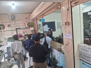  भारत सरकार द्वारा गठित दल द्वारा जिले के उर्वरक प्रतिष्ठानों का औचक निरीक्षण
