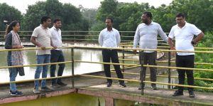 आयुक्त ने फिल्टर प्लांट में स्थापित ऑनग्रिड सोलर सिस्टम का किया निरीक्षण आयुक्त ने फिल्टर प्लांट में स्थापित ऑनग्रिड सोलर सिस्टम का किया निरीक्षण