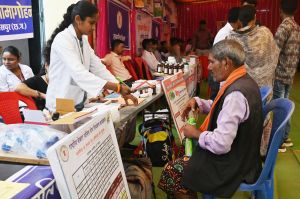 मुख्यमंत्री के दौरे का असर, आमगोहन निराकरण शिविर में समस्याओं का त्वरित समाधान मुख्यमंत्री के दौरे का असर, आमगोहन निराकरण शिविर में समस्याओं का त्वरित समाधान