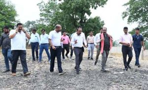 सड़क निर्माण की गुणवत्ता में न हो लापरवाही - अरुण साव सड़क निर्माण की गुणवत्ता में न हो लापरवाही - अरुण साव