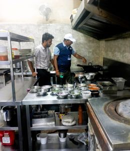 जिले में चलाया जा रहा है &rsquo;बने खाबो-बने रहिबों&rsquo; विशेष जांच एवं जागरूकता अभियान 