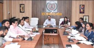 हर घर तिरंगा अभियान में होनी चाहिए सबकी सहभागिता : कलेक्टर हर घर तिरंगा अभियान में होनी चाहिए सबकी सहभागिता : कलेक्टर