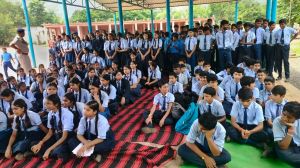 प्रोजेक्ट सुरक्षा के तहत छात्रों को मिला जीवनरक्षक प्रशिक्षण प्रोजेक्ट सुरक्षा के तहत छात्रों को मिला जीवनरक्षक प्रशिक्षण