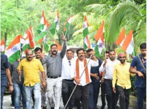 हर घर तिरंगा अभियान में शामिल हुए उपमुख्यमंत्री विजय शर्मा हर घर तिरंगा अभियान में शामिल हुए उपमुख्यमंत्री विजय शर्मा