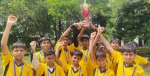 चतुर्भुज मेमोरियल फुटबॉल ट्राॅफी पर महानदी ने इंद्रावती को हरा किया कब्जा चतुर्भुज मेमोरियल फुटबॉल ट्राॅफी पर महानदी ने इंद्रावती को हरा किया कब्जा