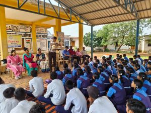 प्रोजेक्ट सुरक्षा के तहत छात्रों को मिला जीवनरक्षक प्रशिक्षण