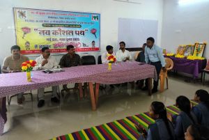 शासकीय औद्योगिक प्रशिक्षण संस्थान डौण्डीलोहारा में किया गया प्रवेशोत्सव कार्यक्रम का आयोजन 