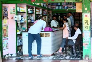 उर्वरक विक्रय प्रतिष्ठानों का सतत् औचक निरीक्षण