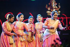  चक्रधर समारोह   : आठवें दिन कथक की प्रस्तुतियों ने बाधा समां