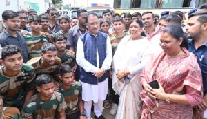  मुख्यमंत्री विष्णुदेव साय से 26 अग्निवीरों ने की सौजन्य मुलाकात