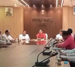  जिले के सभी स्वास्थ्य केन्द्रों में मरीजों को सुचारू रूप से दी जा रही है स्वास्थ्य सुविधा