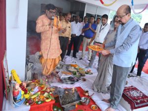 राजभवन में मनाई गई विश्वकर्मा जयंती राजभवन में मनाई गई विश्वकर्मा जयंती