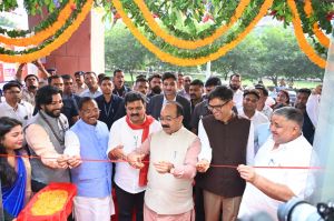  छत्तीसगढ़ में रजिस्ट्री हुई “स्मार्ट”, नवा रायपुर में देश का पहला अत्याधुनिक स्मार्ट पंजीयन कार्यालय शुरू