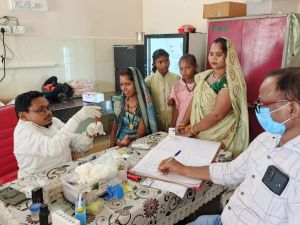  स्वस्थ नारी सशक्त परिवार अभियान : शिवतराई में दो दिवसीय स्वास्थ्य शिविर का आयोजन