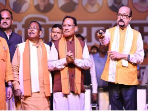 दशहरा केवल रावण दहन का पर्व नहीं, बल्कि जीवन का संदेश है – राज्यपाल श्री डेका