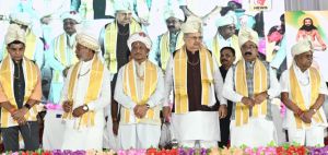  गुरु घासीदास बाबा के आदर्शों पर चलकर बनाएंगे विकसित छत्तीसगढ़ : मुख्यमंत्री