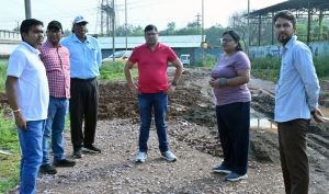 आयुक्त ने निर्माणाधीन MRF प्लांट एवं आवास का किए औचक निरीक्षण आयुक्त ने निर्माणाधीन MRF प्लांट एवं आवास का किए औचक निरीक्षण