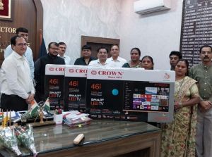  शिक्षा में डिजिटल क्रांति- 1100 विद्यालयों को मिलेगी स्मार्ट टीवी की सौगात