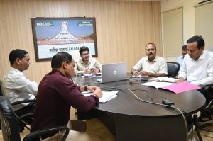 कलेक्टर ने पीएम सूर्यघर बिजली योजना की जिले में प्रगति के सम्बन्ध में की समीक्षा कलेक्टर ने पीएम सूर्यघर बिजली योजना की जिले में प्रगति के सम्बन्ध में की समीक्षा