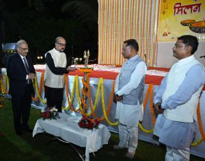 राजभवन में दीपावली मिलन समारोह का हुआ आयोजन राजभवन में दीपावली मिलन समारोह का हुआ आयोजन